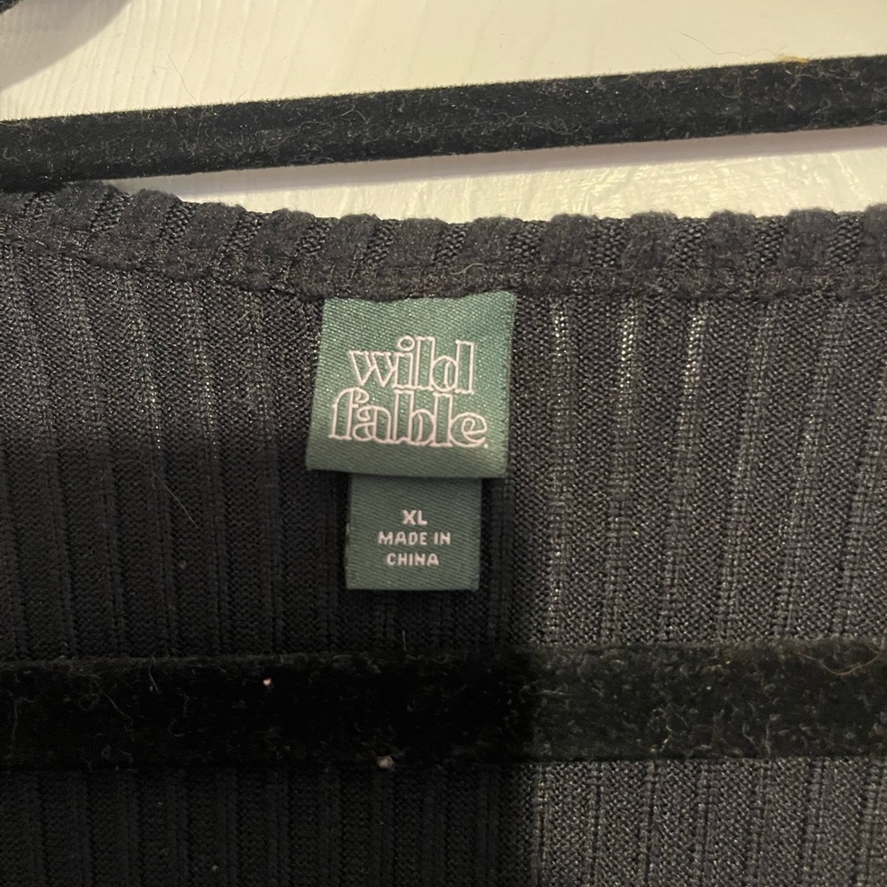 Wild Fable Black Ribbed V-Neck Blouse - Picture 2 of 2